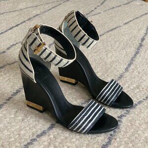 Tory Burch Two Tone Snake Embossed Leather Carolyn Ankle Strap Wedge Sandal 6.5